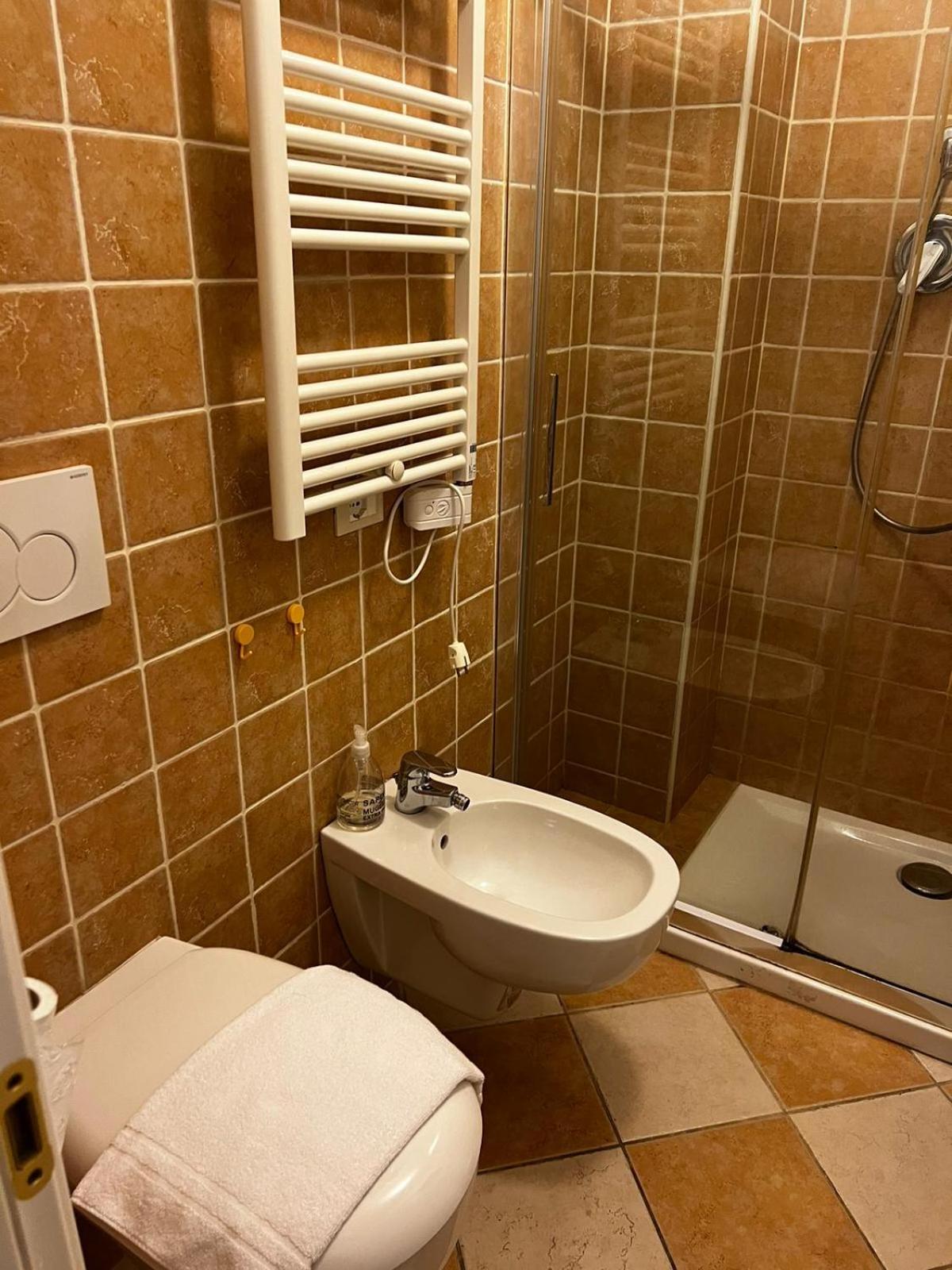 Darsena Apartments Савона Экстерьер фото
