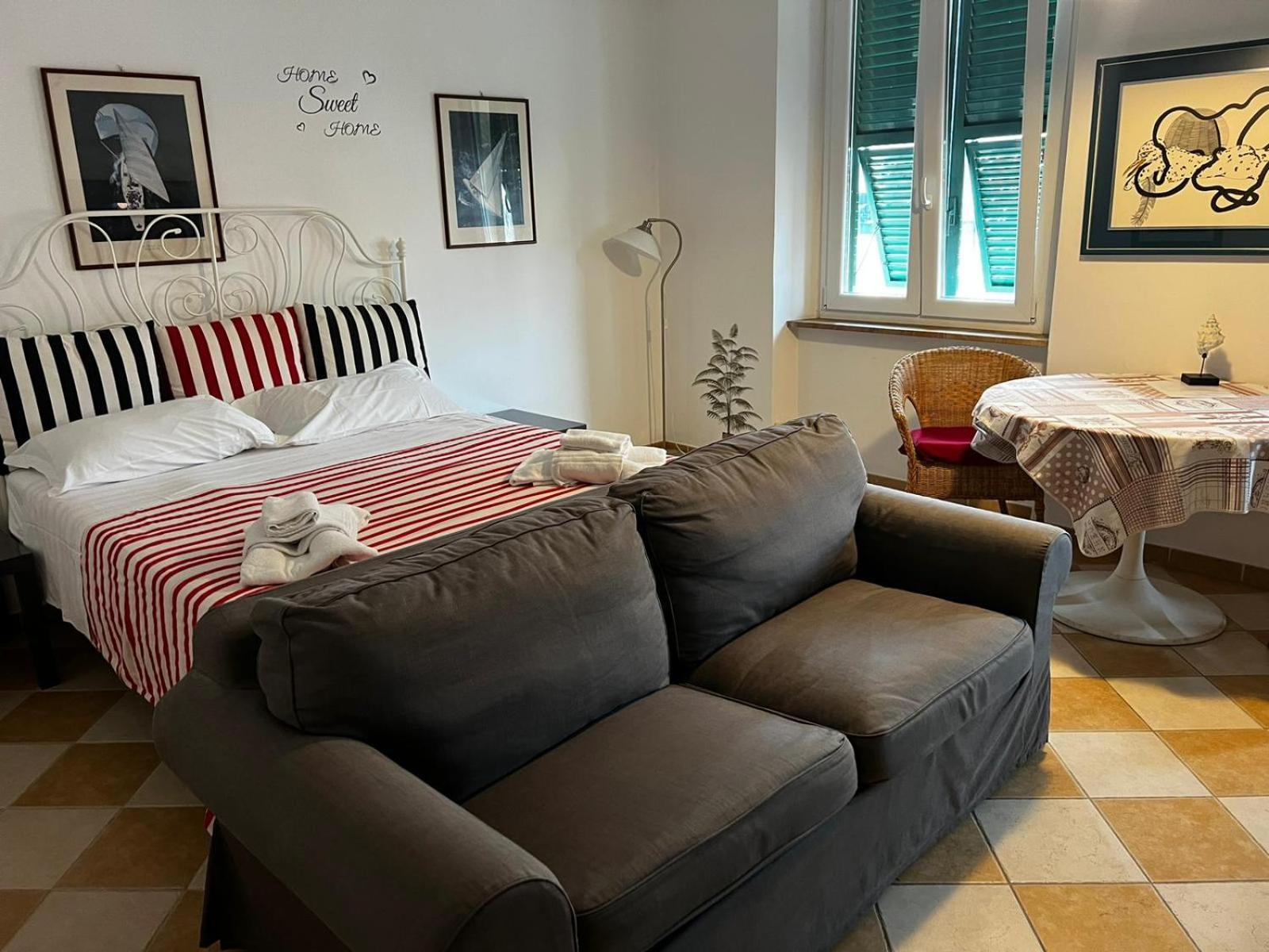 Darsena Apartments Савона Экстерьер фото